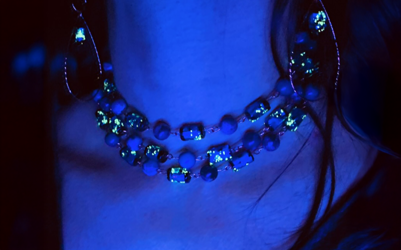 Andromède Collier fluo - Perles Lucioles.com